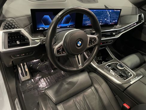 Used 2024 BMW X5 M60i image 14