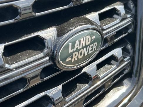 Used 2017 Land Rover Range Rover Supercharged AWD/4WD image 5