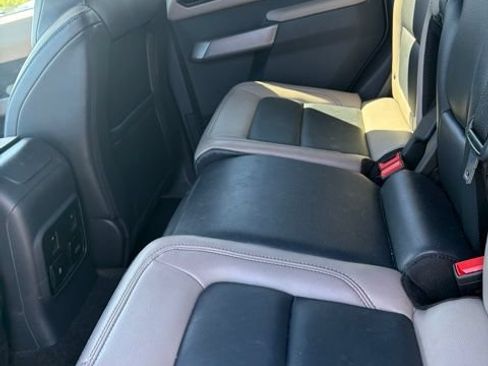 Used 2023 Ford Bronco Wildtrak AWD/4WD image 11