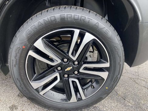 Used 2023 Chevrolet TrailBlazer LT w/ Convenience Package FWD image 13