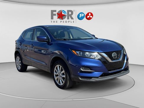 Used 2020 Nissan Rogue Sport S w/ Appearance Package FWD image 7