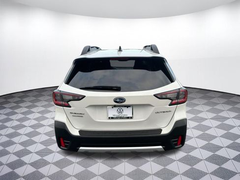 Used 2022 Subaru Outback Limited AWD/4WD image 10