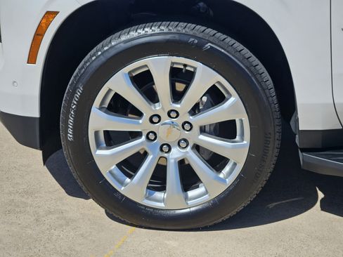 Used 2025 Chevrolet Tahoe Premier image 11