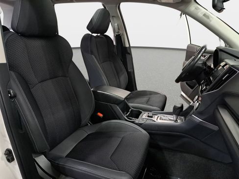 Used 2022 Subaru Forester Premium AWD/4WD image 10