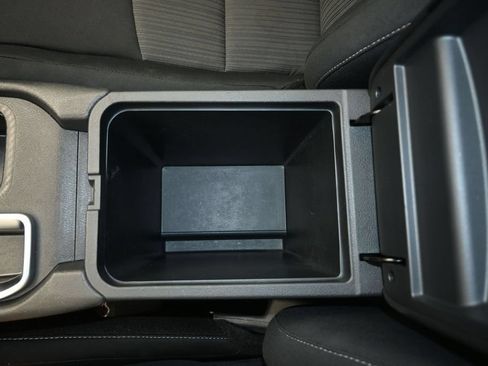Used 2024 Nissan Sentra SV FWD image 19