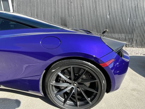 Used 2020 McLaren 720S RWD image 12