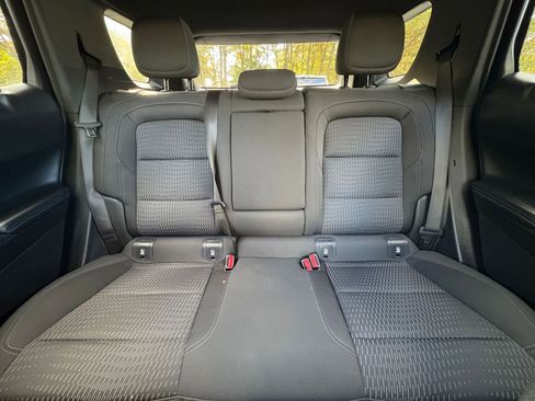 Used 2025 Chevrolet Equinox LT image 37