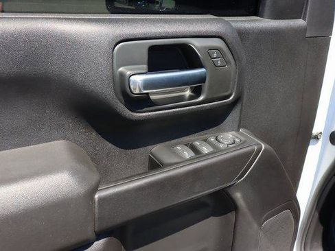 Certified 2025 Chevrolet Silverado 2500 Custom w/ Custom Value Package image 18