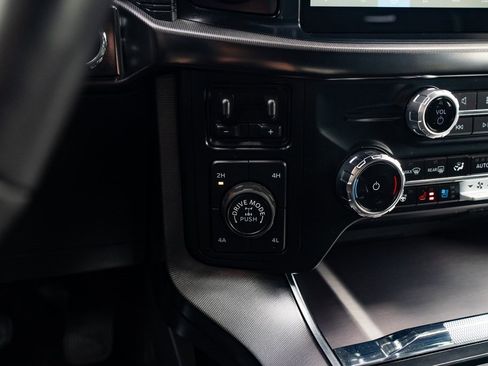 Used 2024 Ford F150 Platinum w/ FX4 Off-Road Package image 18