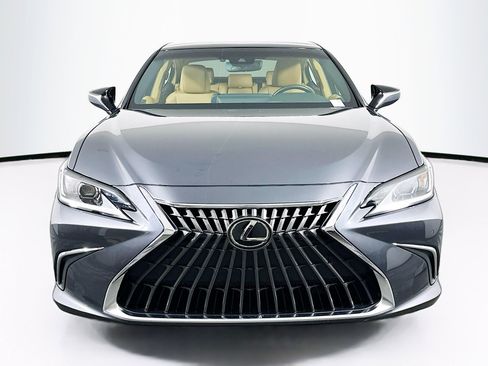 Used 2023 Lexus ES 350 w/ Premium Package image 2