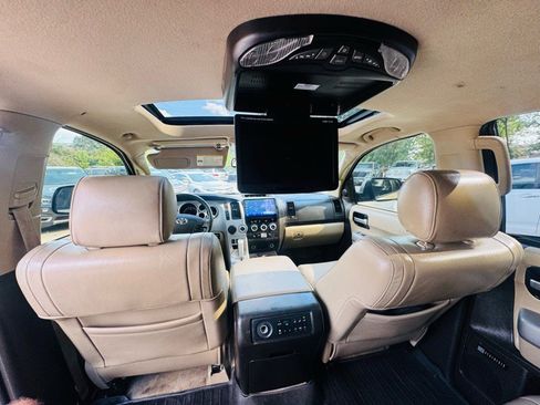 Used 2008 Toyota Sequoia Limited image 7