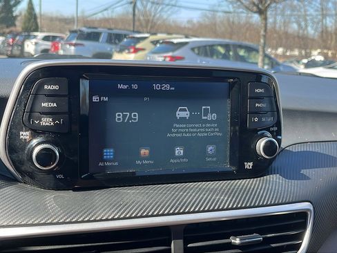 Used 2019 Hyundai Tucson SE w/ Cargo Package image 17