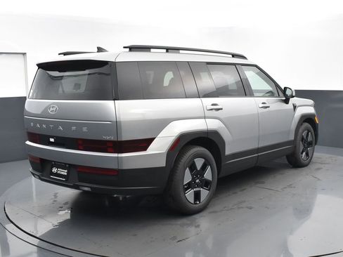 Used 2025 Hyundai Santa Fe SEL image 3