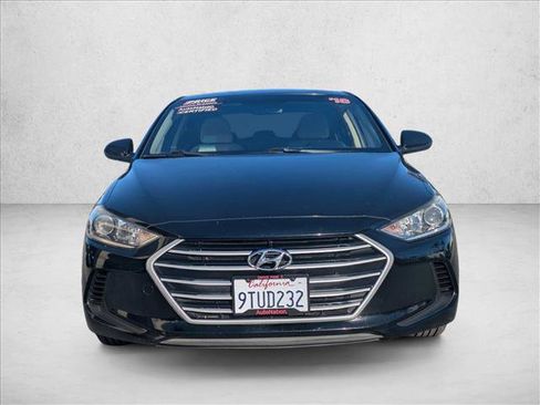 Used 2018 Hyundai Elantra SEL image 2