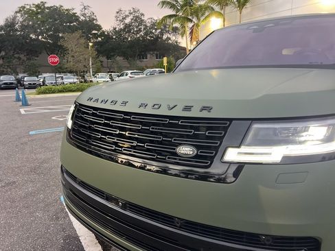 Used 2023 Land Rover Range Rover SE image 16