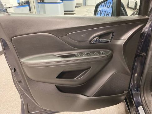 Used 2022 Buick Encore Preferred w/ Safety Package image 20