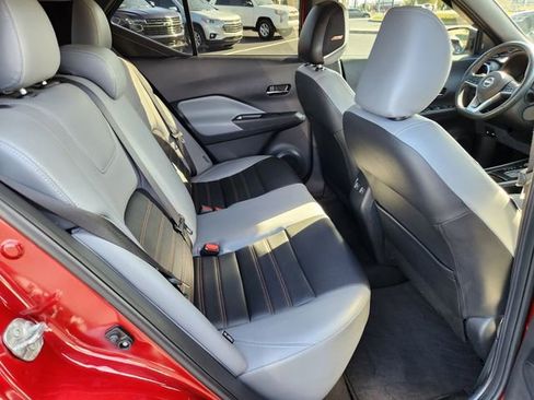 Used 2022 Nissan Kicks SR w/ Premium Package image 19