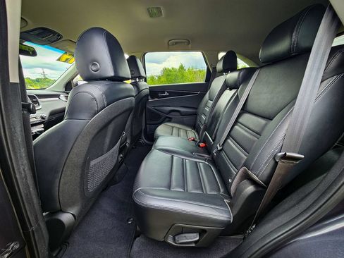 Used 2019 Kia Sorento EX AWD/4WD image 30