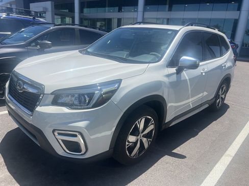 Used 2020 Subaru Forester Touring w/ Popular Package #2 AWD/4WD image 2