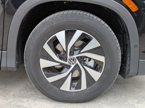 New 2026 Volkswagen Tiguan S FWD image 11