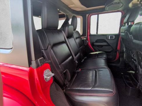 Used 2018 Jeep Wrangler Unlimited Rubicon AWD/4WD image 19
