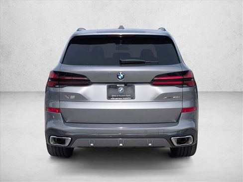 Used 2026 BMW X5 xDrive40i w/ M Sport Package AWD/4WD image 7