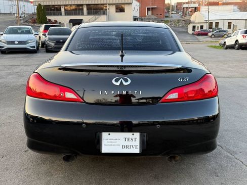 Used 2012 INFINITI G37 Convertible w/ Premium Pkg RWD image 9
