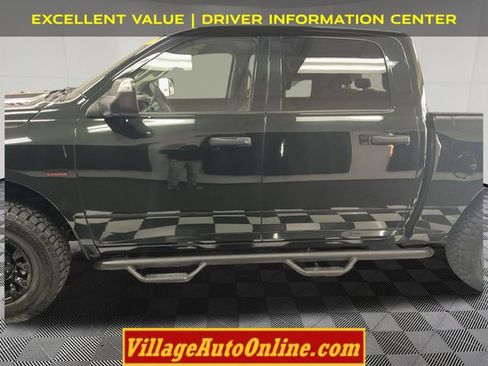 Used 2017 RAM 1500 4x4 Crew Cab image 8