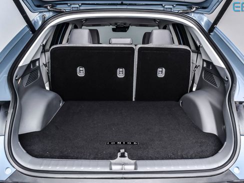 Used 2024 Hyundai Ioniq 5 SEL image 11