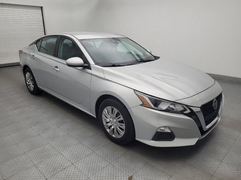 Used 2021 Nissan Altima 2.5 S FWD image 13