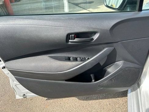 Used 2023 Toyota Corolla LE FWD image 11