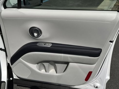 New 2026 Hyundai Palisade Calligraphy FWD image 14