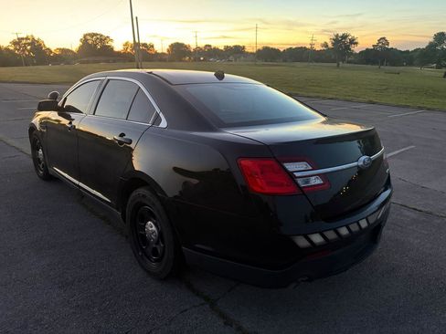 Used 2016 Ford Taurus Police Interceptor FWD image 6
