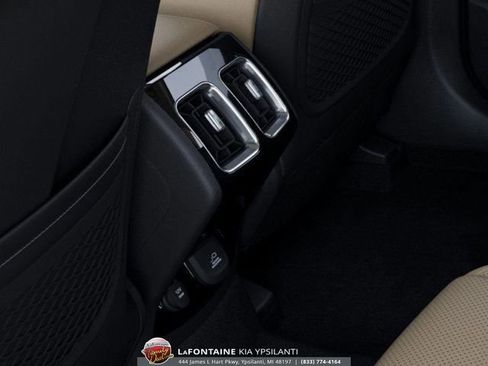 New 2025 Kia Sorento SX Prestige w/ Olive Brown Leather Package image 31