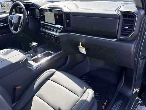 New 2026 Chevrolet Silverado 1500 LT Trail Boss w/ Convenience Package II AWD/4WD image 31