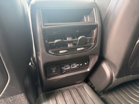 Used 2022 Jeep Grand Cherokee Limited 4xe AWD/4WD image 38