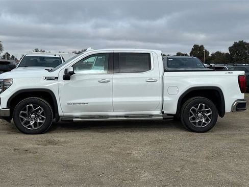 New 2026 GMC Sierra 1500 SLT w/ SLT Premium Plus Package image 7