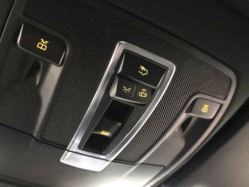 Used 2017 Mercedes-Benz GLE 350 4MATIC image 32