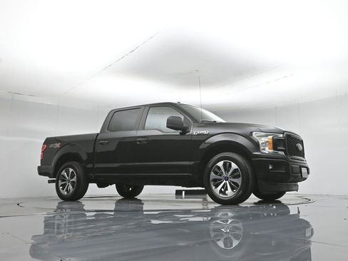 Used 2019 Ford F150 XL w/ Equipment Group 101A Mid RWD image 4
