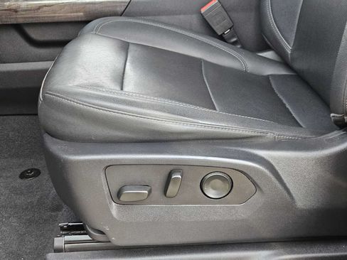 Used 2023 Chevrolet Silverado 1500 LTZ AWD/4WD image 24