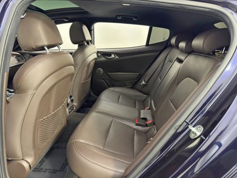 Used 2020 Kia Stinger GT image 36