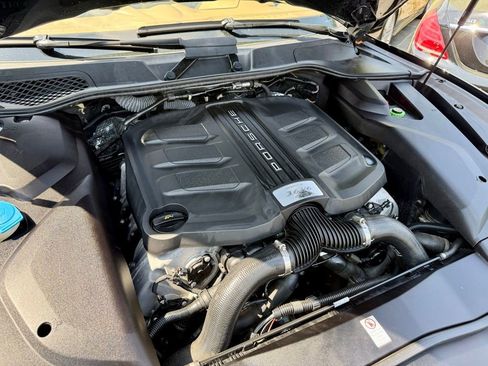 Used 2016 Porsche Cayenne GTS AWD/4WD image 3