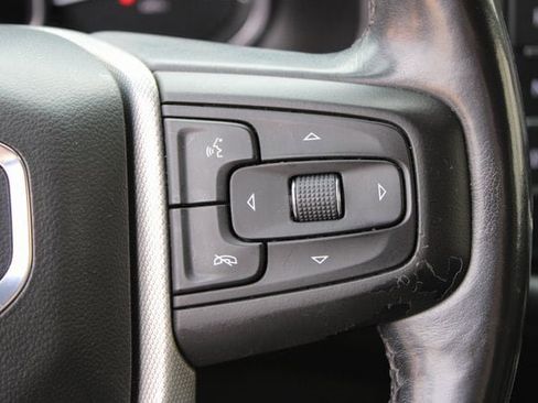 Used 2021 GMC Yukon XL Denali w/ Denali Premium Package image 15