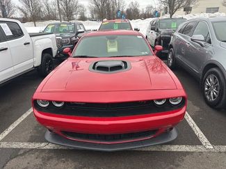 Used 2016 Dodge Challenger R/T Scat Pack video 2