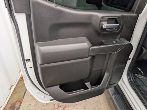 Used 2019 Chevrolet Silverado 1500 LT image 21