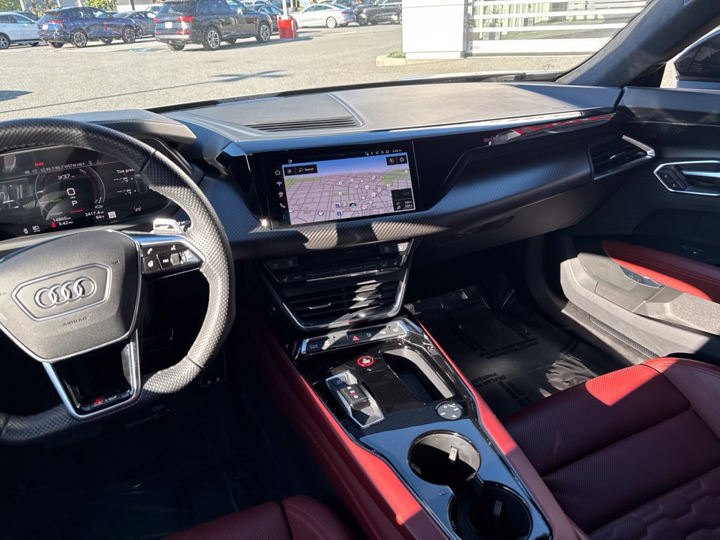 Used 2024 Audi RS e-tron GT w/ Carbon Performance Package AWD/4WD image 37