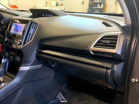 Certified 2021 Subaru Forester image 18