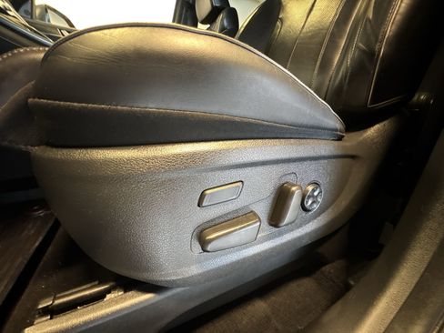 Used 2020 Hyundai Palisade Limited image 12