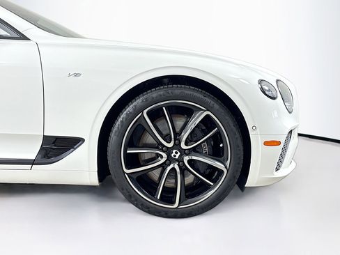 Used 2020 Bentley Continental GT AWD/4WD image 28