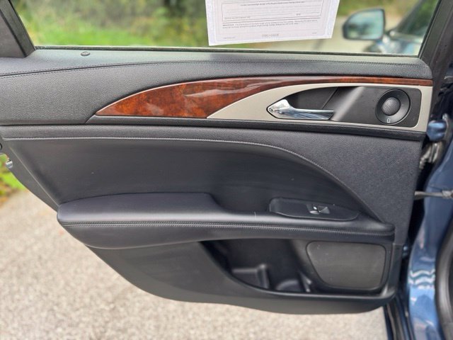 Used 2019 Lincoln MKZ Reserve w/ Reserve Plus Package AWD/4WD image 12